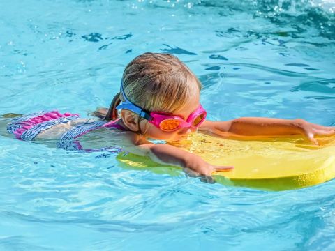 Les Chalets de la Noyeraie - Camping Dordogne - Image N°2