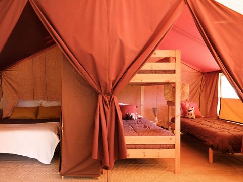 BUNGALOW TOILÉ 4 personnes - Tente Lodge Insolite 2 chambres