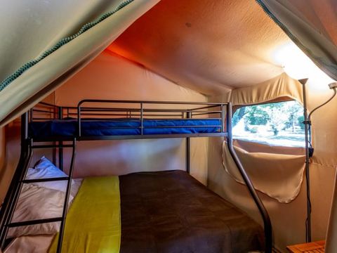 Tente en toile et en bois 5 personnes - Lodge CONFORT 2ch 5 - sans sanitaires