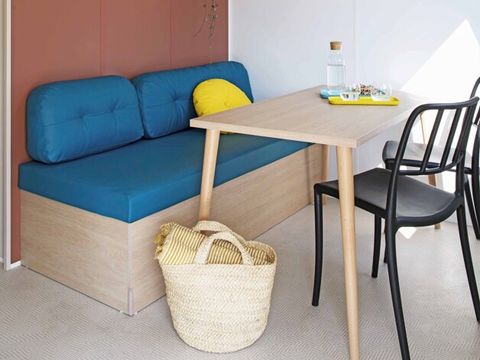 Mobilhome 2 personnes - Cosy 2 (mercredi / samedi)