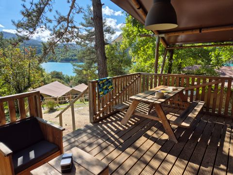 HÉBERGEMENT INSOLITE 6 personnes - TENTE SAFARI 6p