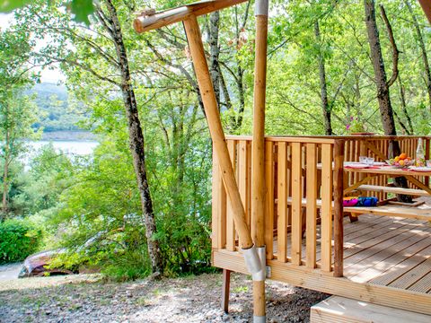 HÉBERGEMENT INSOLITE 4 personnes - TENTE SAFARI 4p