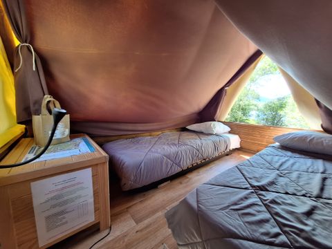 HÉBERGEMENT INSOLITE 2 personnes - Bivouac sur Pilotis (sans sanitaires) 1/2 pers