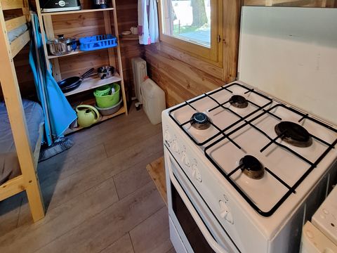 CHALET 2 personnes - Chalet sans sanitaires 4 pers