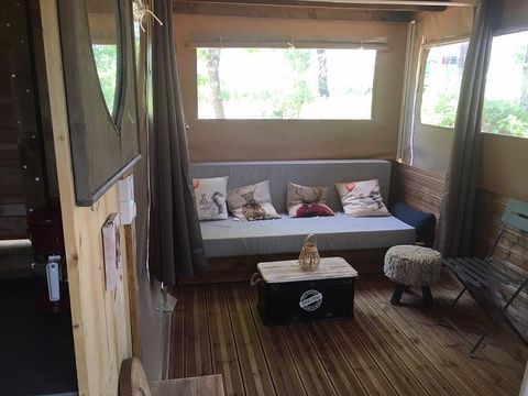 TENTE TOILE ET BOIS 4 personnes - Cabatente 4/6 pers