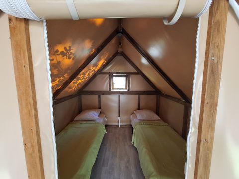 TENTE TOILE ET BOIS 4 personnes - Poly'tente 4 pers