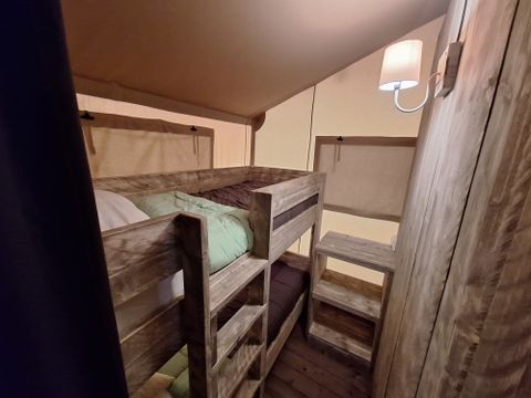 TENTE TOILE ET BOIS 4 personnes - Lodge Woody PMR ( accessible Handicapé) 4 pers