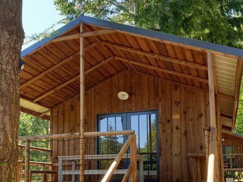 HÉBERGEMENT INSOLITE 4 personnes - CABANE Premium MARILHOU - 2 chambres