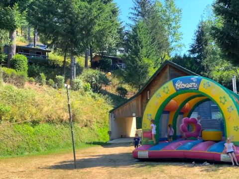 Flower Camping Le Belvedère - Camping Cantal - Image N°35