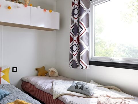 MOBILHOME 4 personnes - LODGE, 2 CH, TV, LAVE-VAISSELLE (NOUVEAUTE 2024)