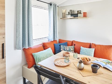 MOBILHOME 5 personnes - MOBIL-HOME VENEZIA ANNEE 2022, LAVE-VAISSELLE, TV, ANIMAL NON ACCEPTE