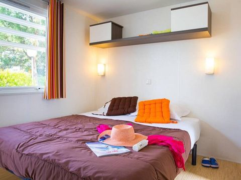 MOBILHOME 4 personnes - PATIO ANNEE 2012, 2 CH + 2 SDB