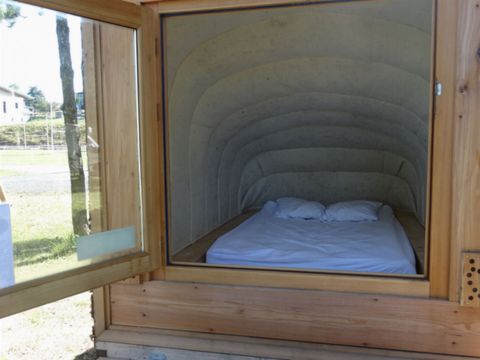 HÉBERGEMENT INSOLITE 2 personnes - Tsabone