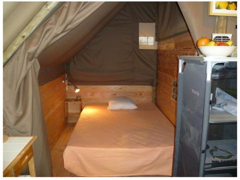 TENTE TOILE ET BOIS 4 personnes - La Cabane Toilée