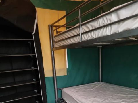 BUNGALOW TOILÉ 4 personnes - Kiwi 44