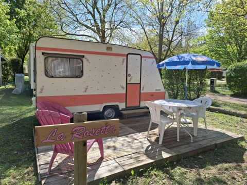 CARAVANE 2 personnes - "Rosetta" ou "Violetta" - Sans sanitaires