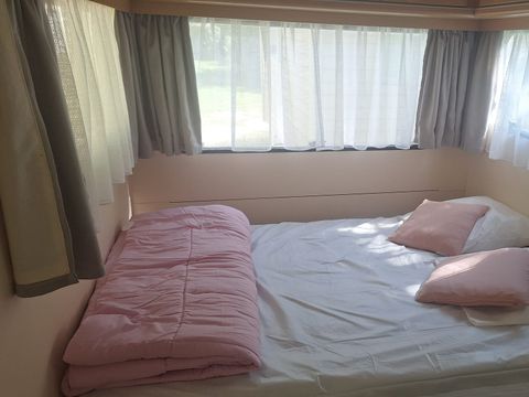 CARAVANE 2 personnes - "Rosetta" ou "Violetta" - Sans sanitaires