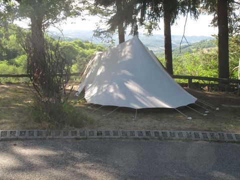 Emplacement - Tente + vélo ou moto