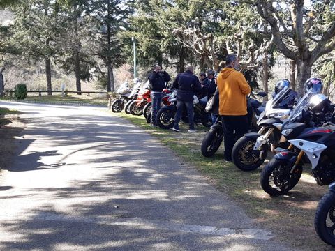 Emplacement - 2 roues (vélo ou moto)