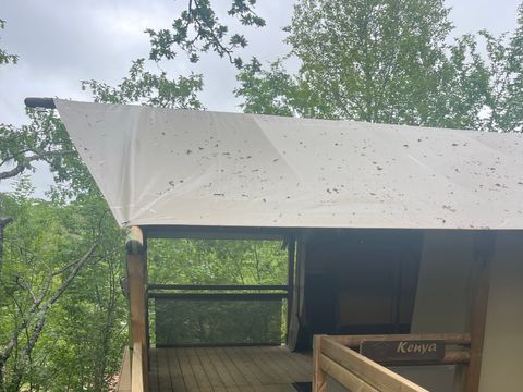 Tente en toile et en bois 5 personnes - Tente Kenya avec SDB