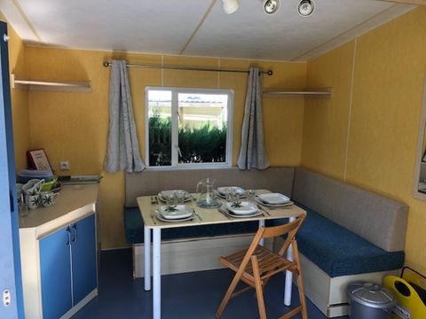 MOBILHOME 5 personnes - Mobil-Home BLUE-BIRD : 2 Chambres - 2 ads + 3 enfts - Grand Réfrigérateur - Terrasse 2/5 pers