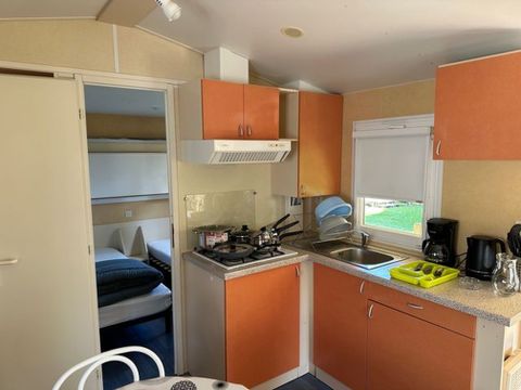MOBILHOME 5 personnes - Mobil-Home LOUISIANE : 2 Chambres - Terrasse Couverte - 4 ads + 1enft - Grand réfrigérateur 4/5 pers