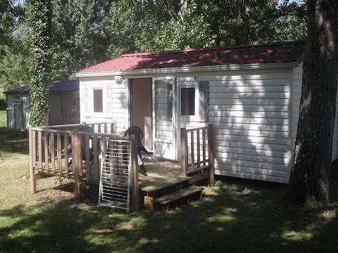 MOBILHOME 4 personnes - Mobil-Home WATIPI : 2 Chambres - 2 ads + 2 enfts - Terrasse couverte 2/4 pers