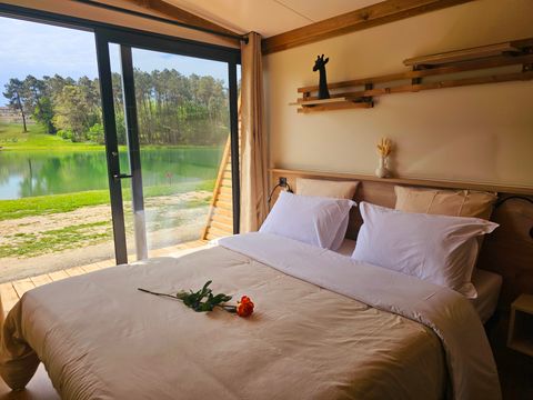 CHALET 4 personnes - Chalet premium 2 chambres 2 salles de bains face a l'etang 1/4 pers