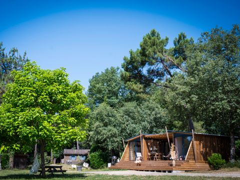 CHALET 4 personnes - Chalet premium 2 chambres 2 salles de bains face a l'etang 1/4 pers