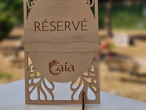 CHALET 4 personnes - Chalet devant l'étang 1/4 pers. 1/4 pers