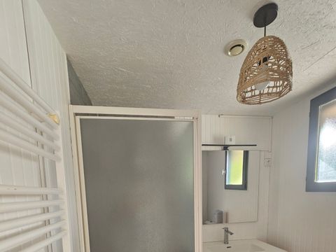 CHALET 4 personnes - Chalet devant l'étang 1/4 pers. 1/4 pers