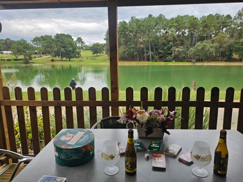 CHALET 4 personnes - Chalet devant l'étang 1/4 pers. 1/4 pers