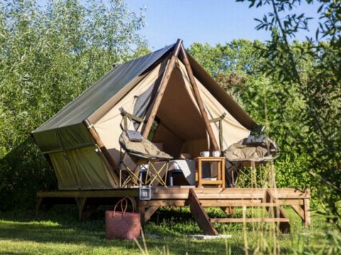 TENTE TOILE ET BOIS 2 personnes - MOOREA 2 PERSONNES AVEC SANITAIRE