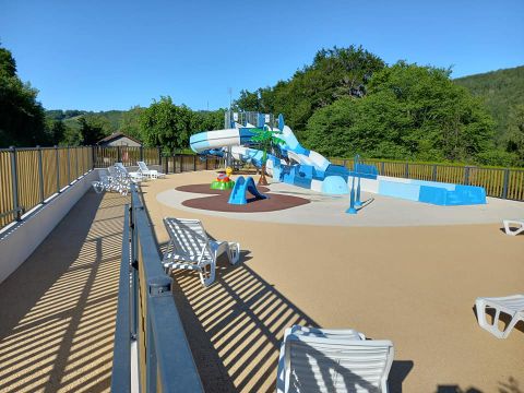 Camping Paradis - Village De Vacances La Gineste - Camping Cantal - Image N°7