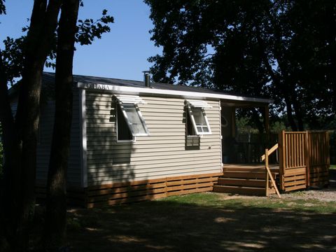 MOBILHOME 4 personnes - Confort 30-33m² (2 chambres - 1 salle de bain) TV