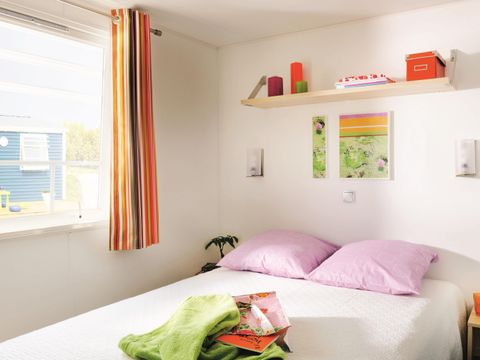MOBILHOME 6 personnes - Confort 33-35m² (3 chambres- 1 salle de bain) TV