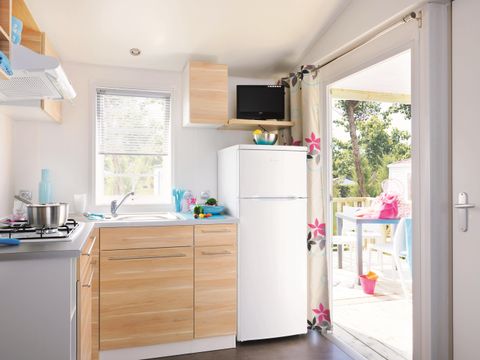 MOBILHOME 6 personnes - Confort 33-35m² (3 chambres- 1 salle de bain) TV