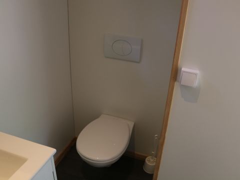 CHALET 4 personnes - Premium 35m² (2 chambres - 2 salles de bain) TV - Lave vaisselle