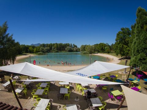 Flower Camping le Lac du Marandan - Camping Isère - Image N°3