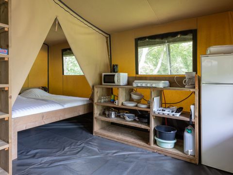 TENTE TOILE ET BOIS 6 personnes - Tente glamping Verney