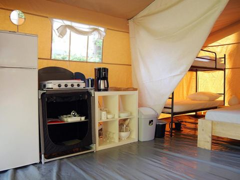 TENTE TOILE ET BOIS 6 personnes - Tente glamping Verney
