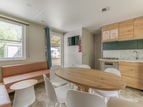 MOBILHOME 6 personnes - Laffrey Côté Jardin