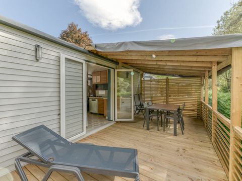 MOBILHOME 6 personnes - Laffrey Côté Jardin