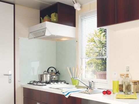 MOBILHOME 6 personnes - 2 Chambres Evasion - TV - CLIM