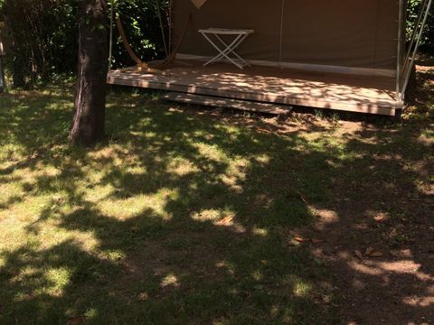 HÉBERGEMENT INSOLITE 4 personnes - LODGE Canada (sans sanitaires)