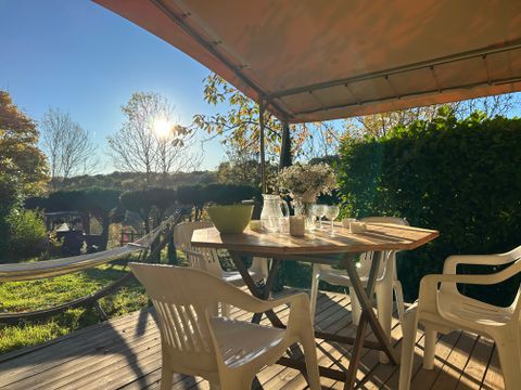 HÉBERGEMENT INSOLITE 4 personnes - LODGE Canada (sans sanitaires)