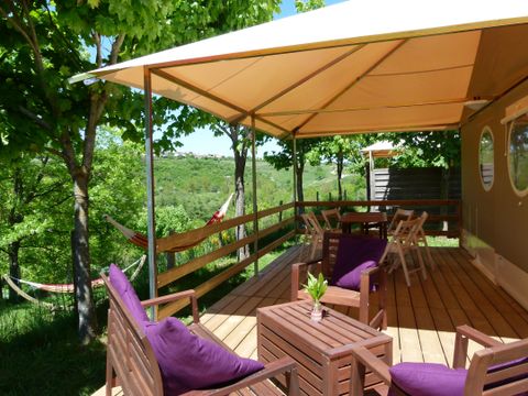 HÉBERGEMENT INSOLITE 6 personnes - Lodge Insolite Premium Pagan - 2 chambres et sanitaires