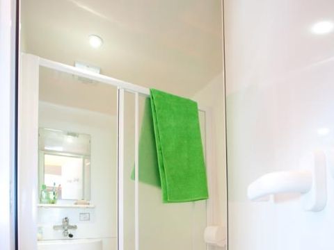 Insolite 6 personnes - Lodge Insolite Premium Pagan - 2 chambres et sanitaires