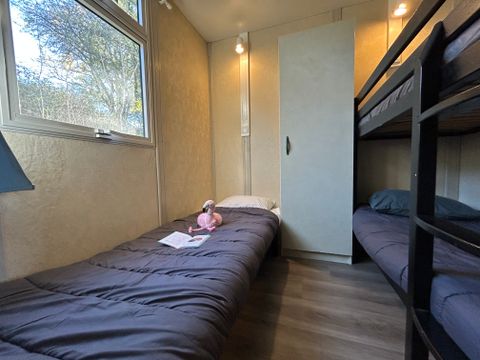 CHALET 5 personnes - Chalet Confort Acacia 2 chambres TV proche piscine