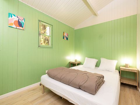 Hébergement 4 personnes - Chalet sur pilotis Confort 2 chambres 30m² - TV - NEW AVEC CLIMATISATION